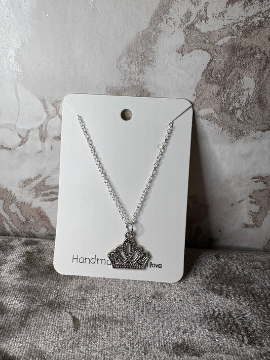 Crown necklace