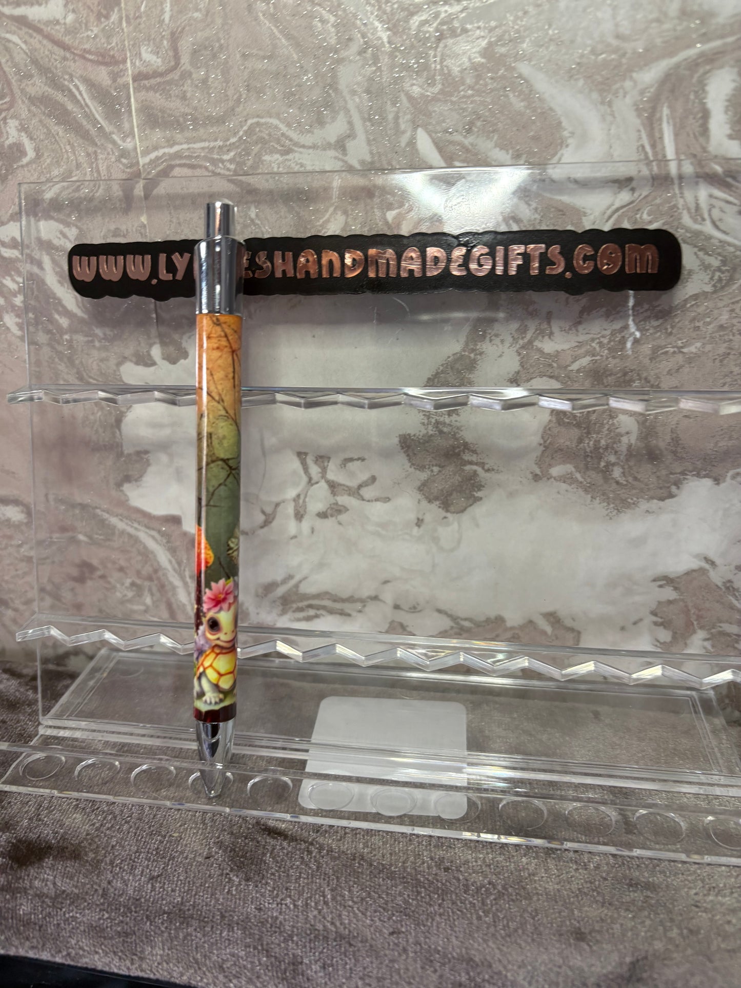 Handmade turtle pen 1